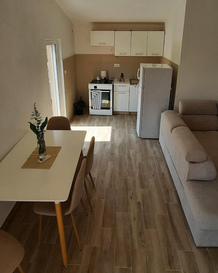 Apartmani Emma Kotor Zewnętrze zdjęcie