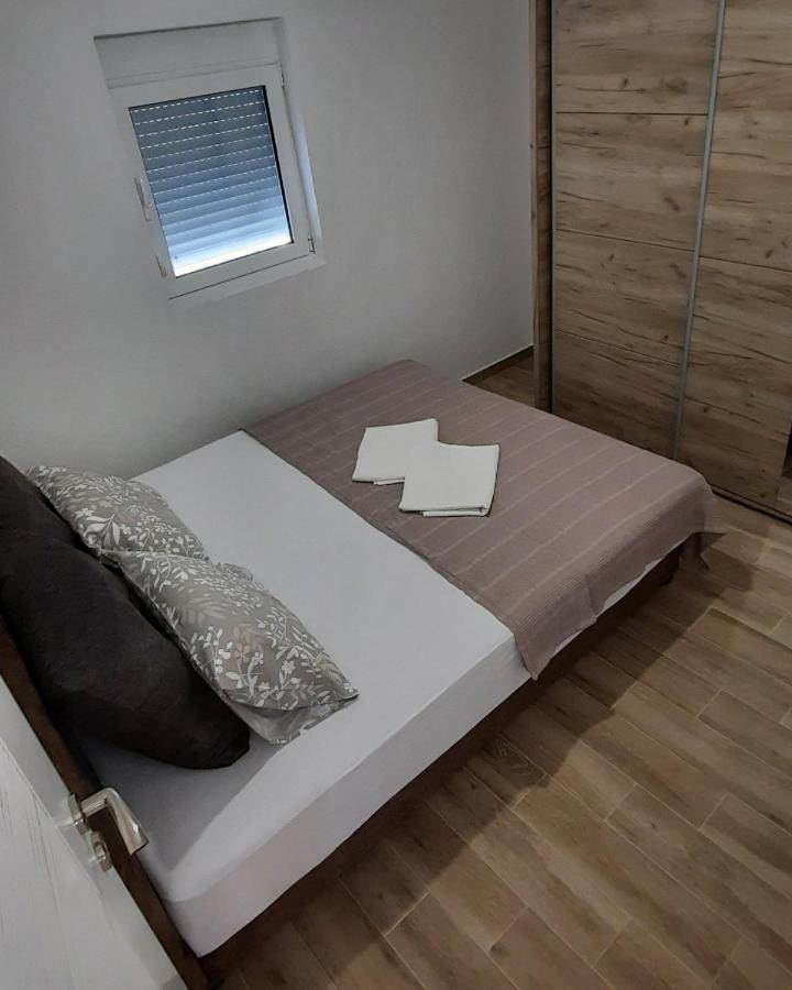 Apartmani Emma Kotor Zewnętrze zdjęcie