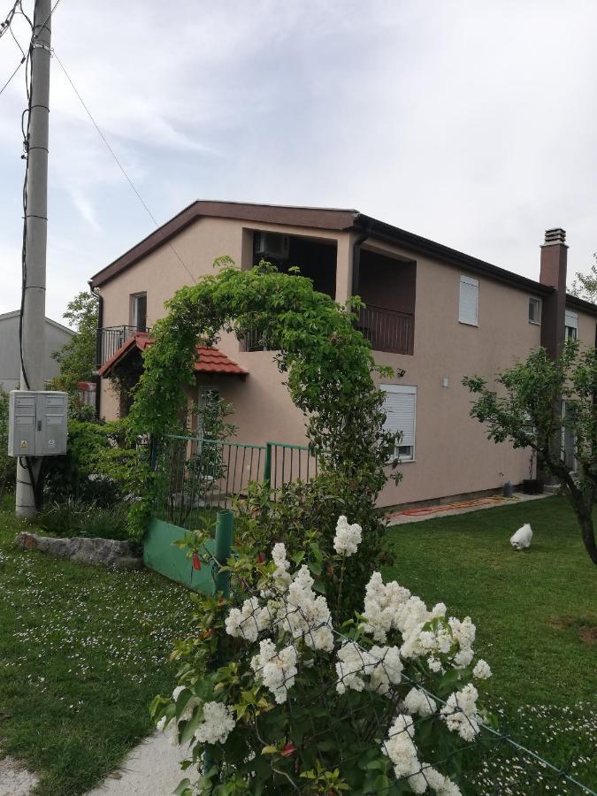 Apartmani Emma Kotor Zewnętrze zdjęcie