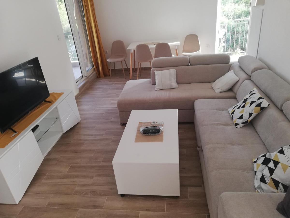 Apartmani Emma Kotor Zewnętrze zdjęcie