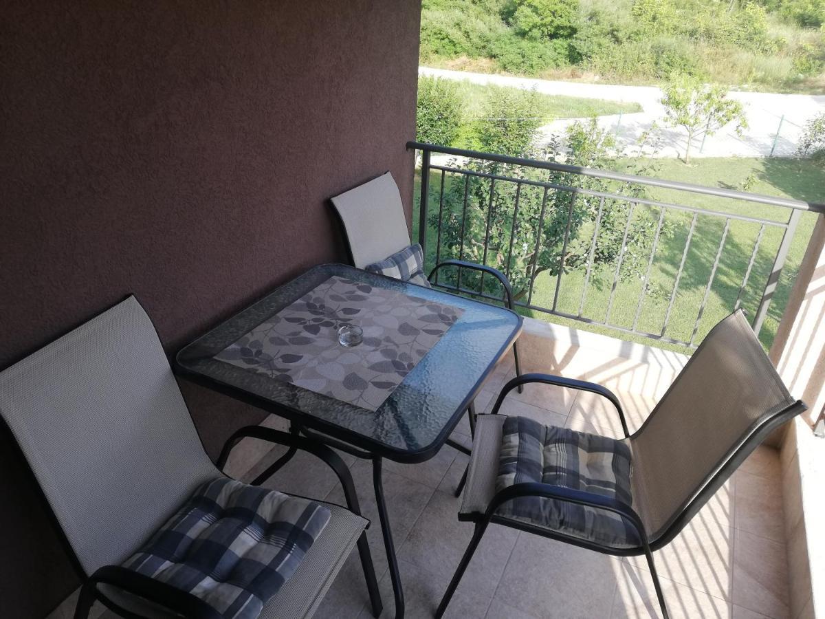 Apartmani Emma Kotor Zewnętrze zdjęcie